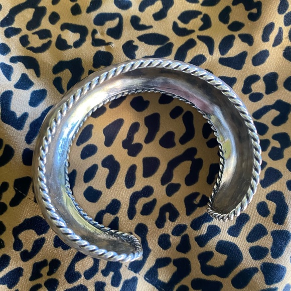 Opulenza Designs Jewelry .925 Sterling Silver Cuff - Picture 6 of 7